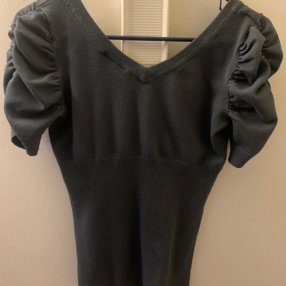 Top - Picture 3 of 3